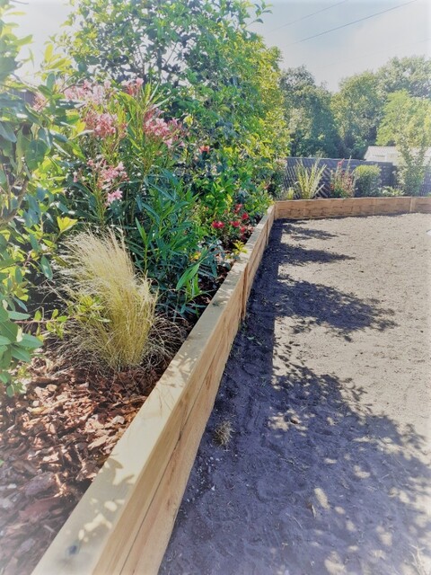 Aménagement de jardin pour cacher le vis-à-vis à Leognan