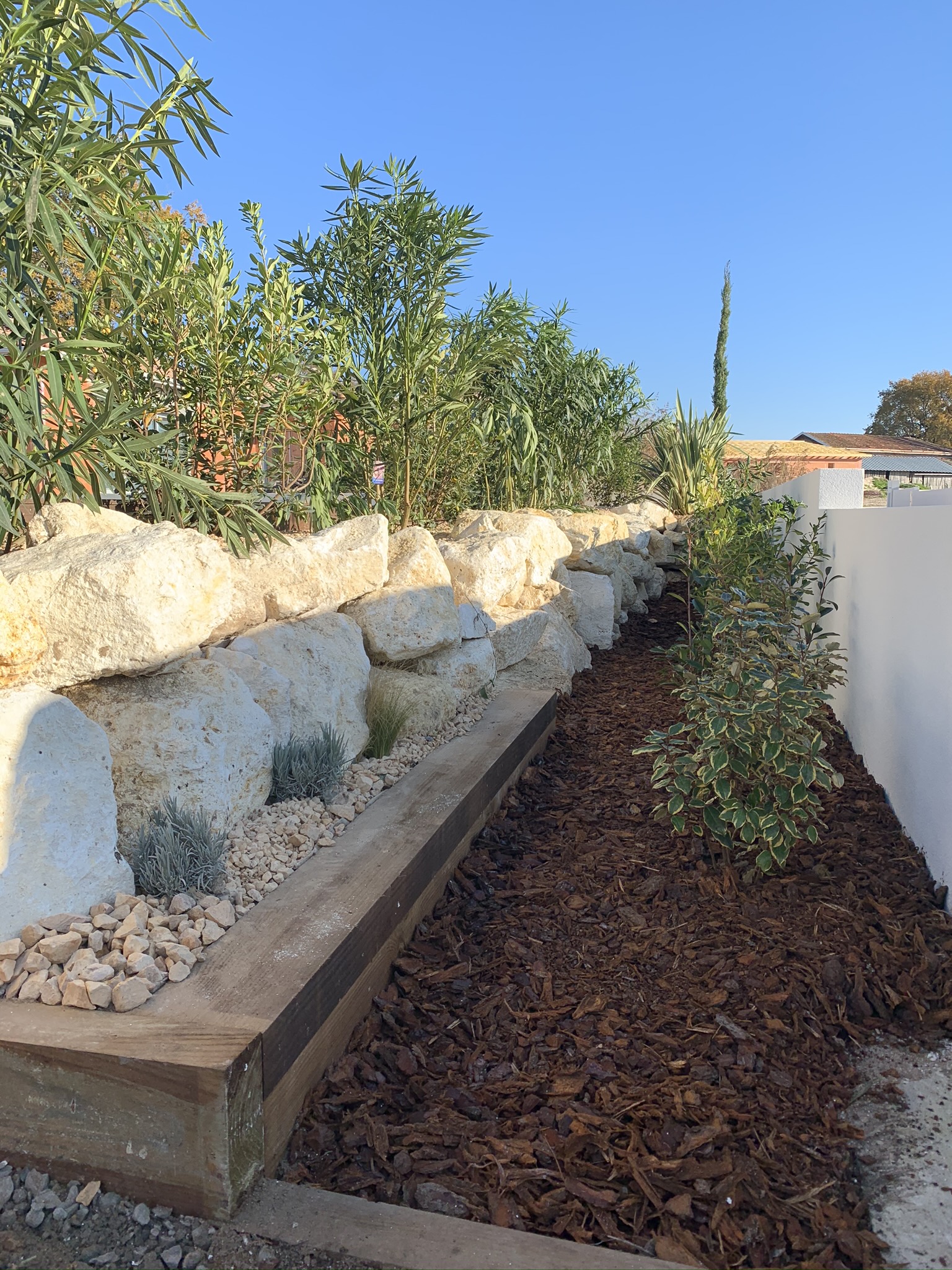 Enrochement paysager à Cestas