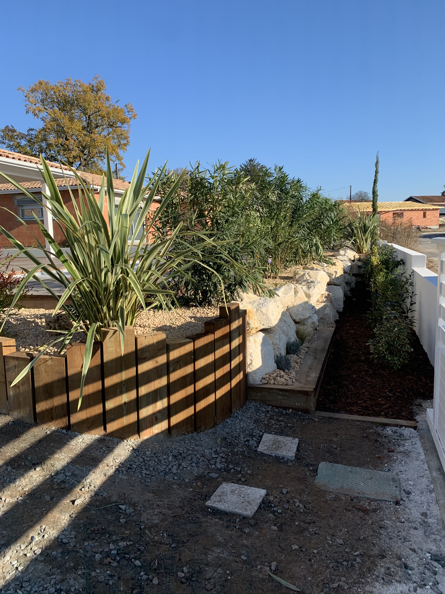 Enrochement paysager à Cestas