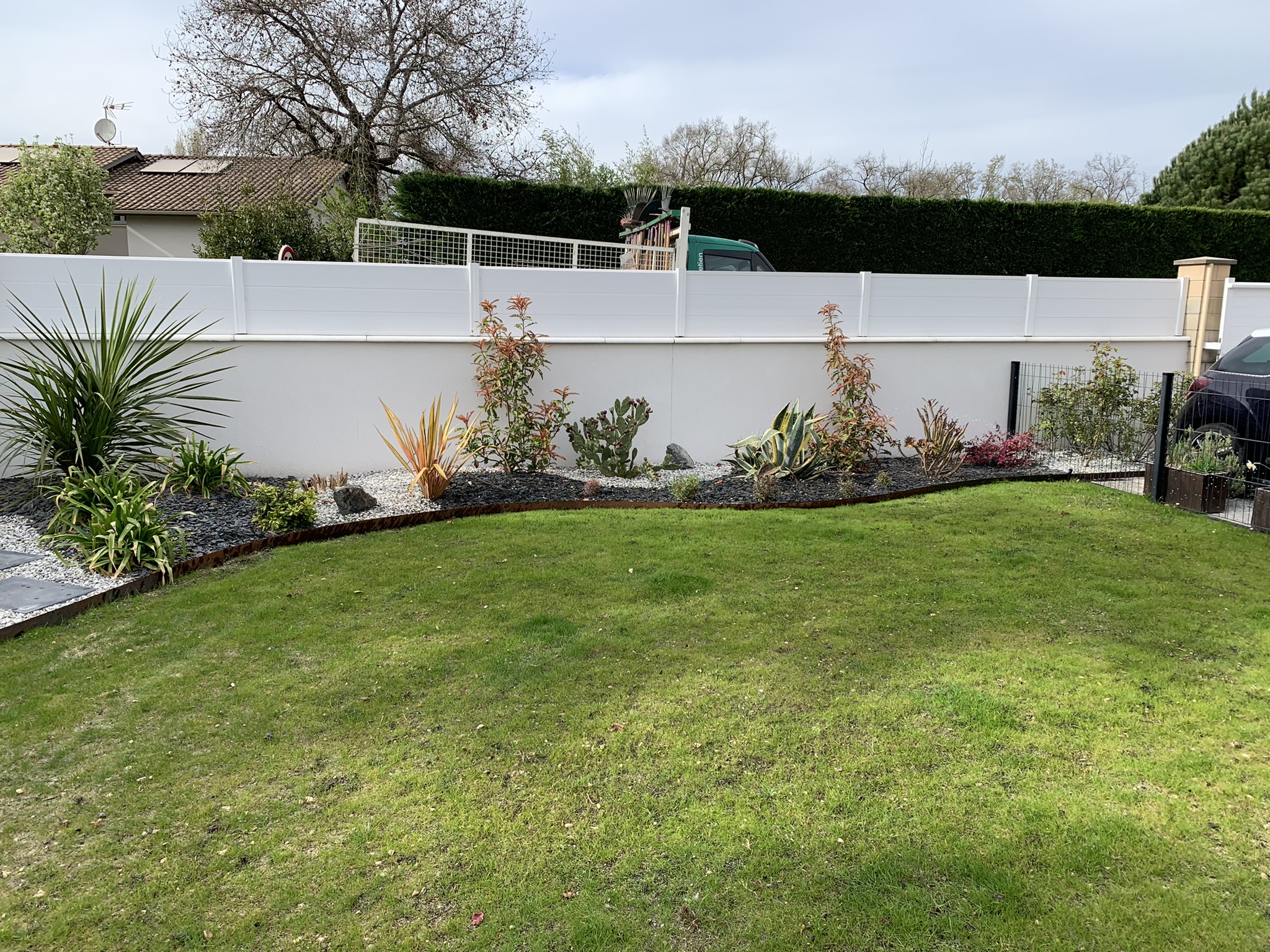 Massif Pessac clôture normaclo