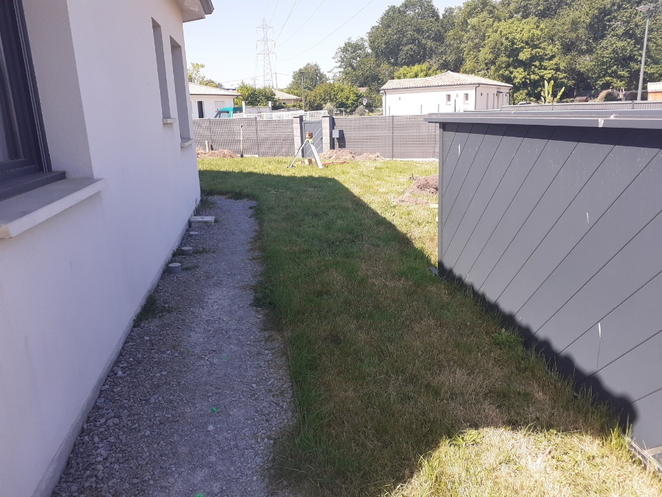 Aménagement de jardin pour cacher le vis-à-vis à Léognan